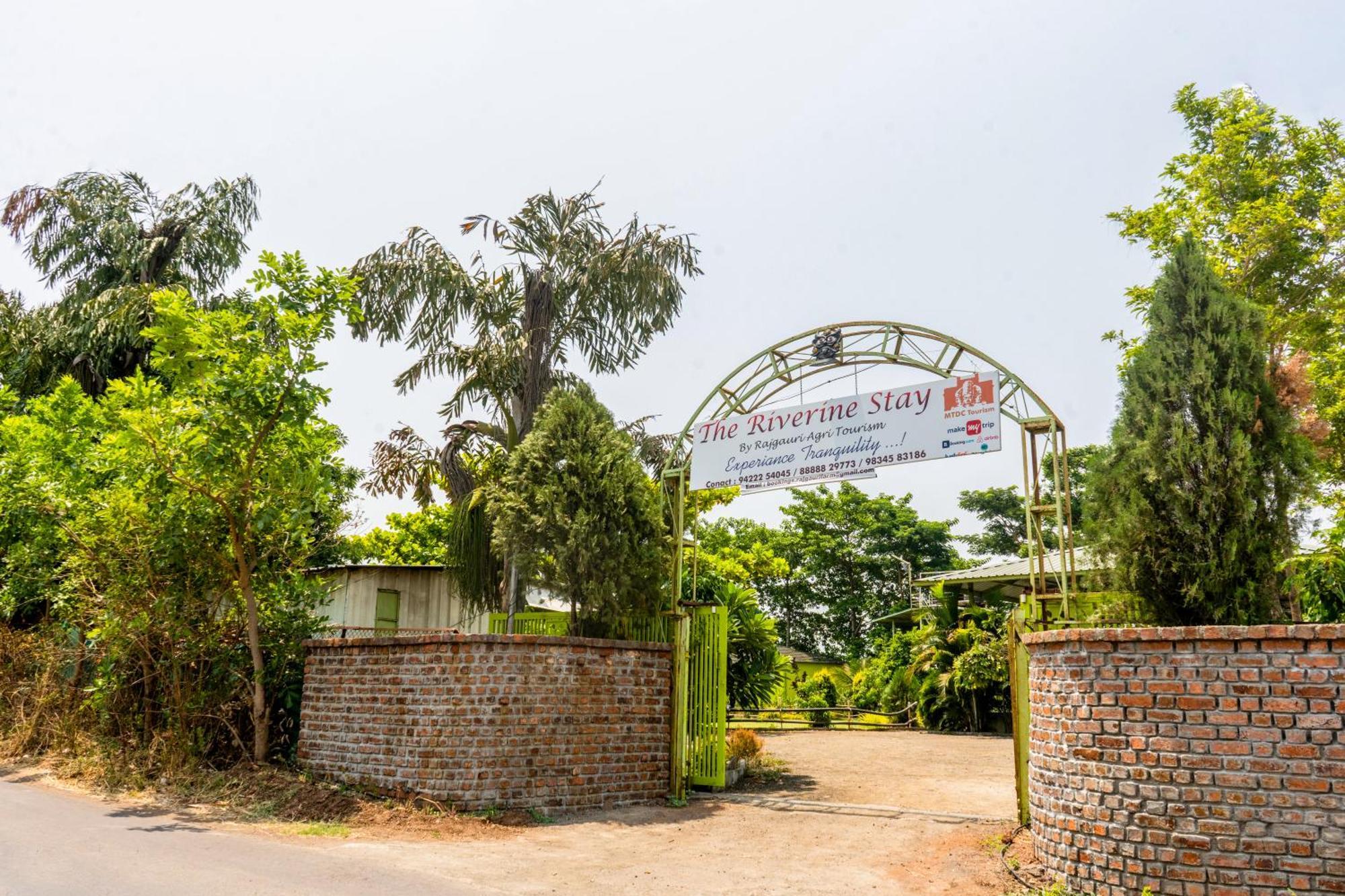 The Riverine Stay By The Lake Igatpuri Exterior foto